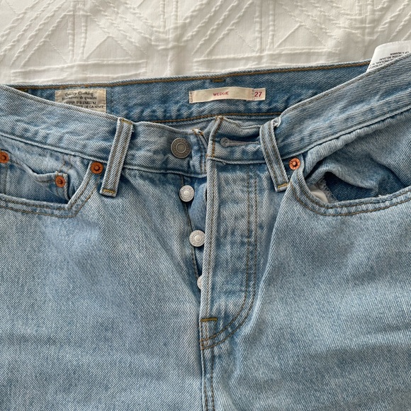 Levi’s WEDGIE icon jeans - Picture 5 of 8